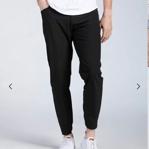 Bylt Basics Ace Joggers. Black size 32.